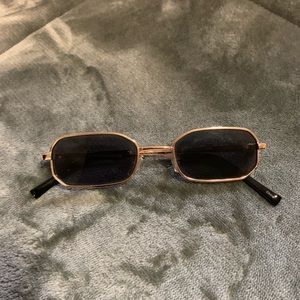 TRENDY TINY SUNGLASSES